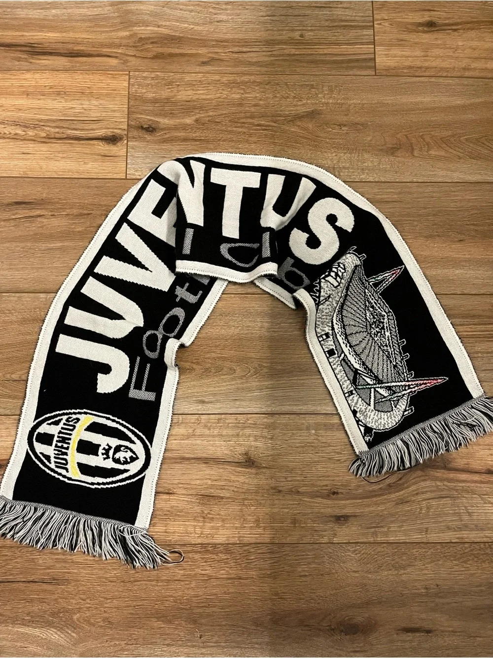 Juventus Black & White Football Scarf with Crest